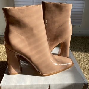 Nude Ankle booties